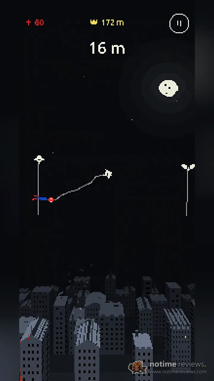 KITAUT: Fake Spider-Man swinging on a long rope between two lampposts at 16 m